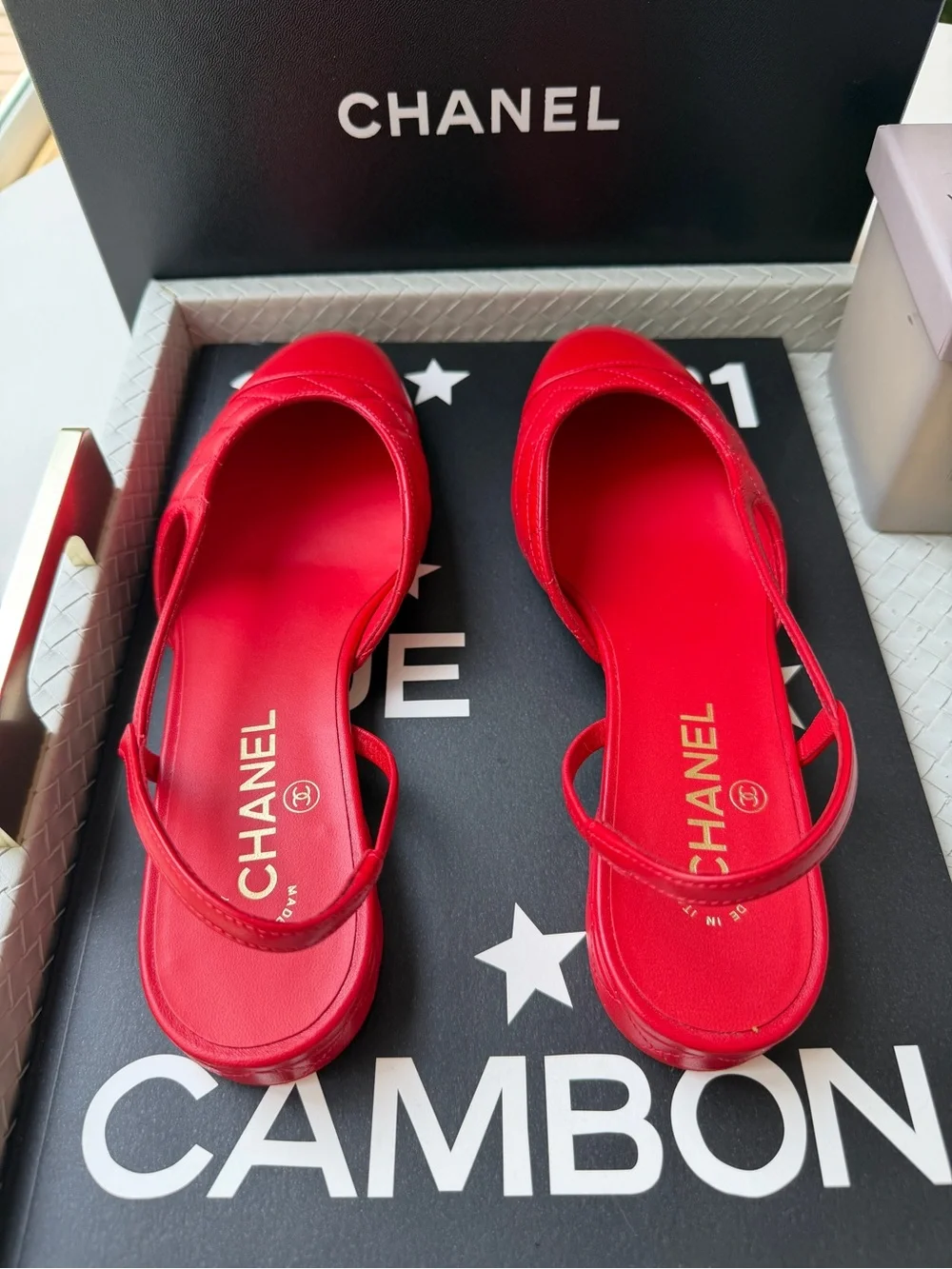 Chanel 26B Red Agneau Rouge Quilted Lambskin Leather Slingback CC Flats 39.5 NIB